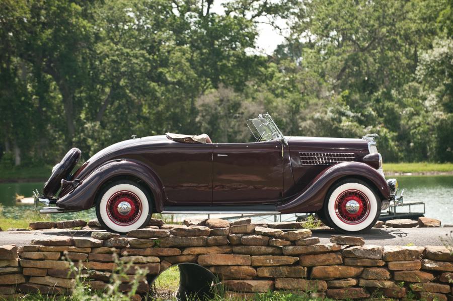  Ford DeLuxe Roadster 1935 года  (фото 38 из 41)